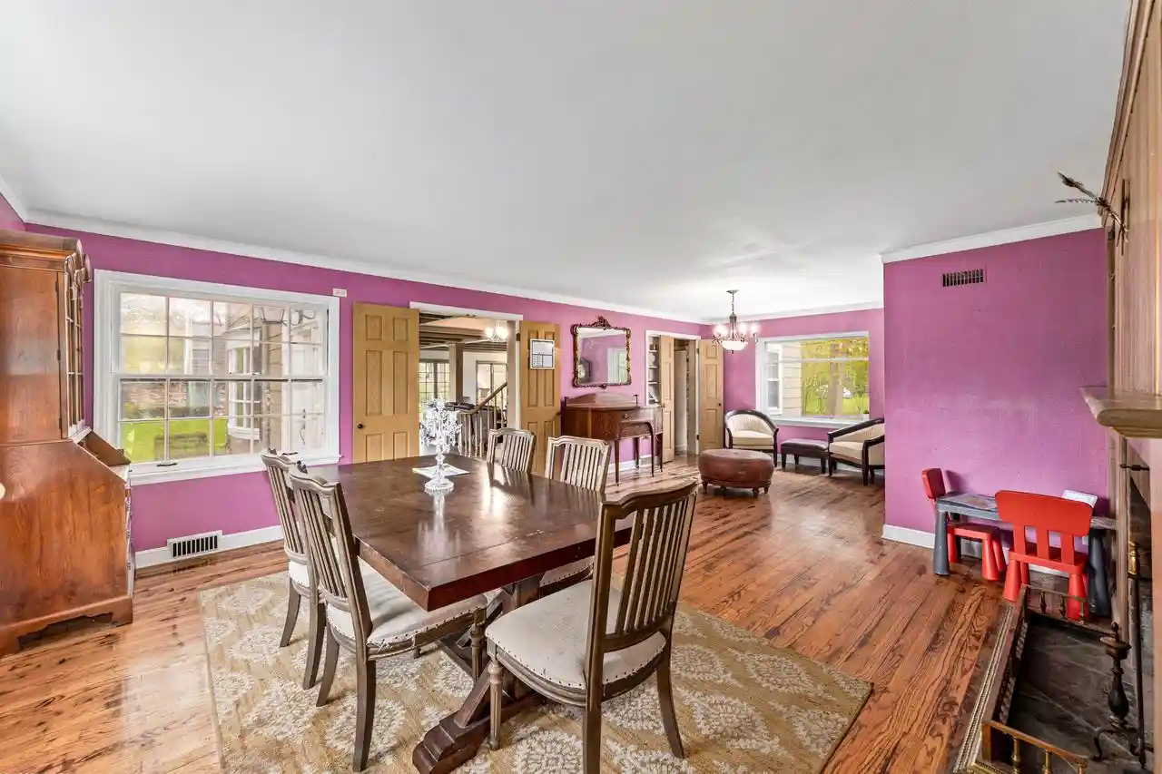3rd image of 825 Lone Tree Road Road, Elm Grove, WI 53122 | MLS# 1973650