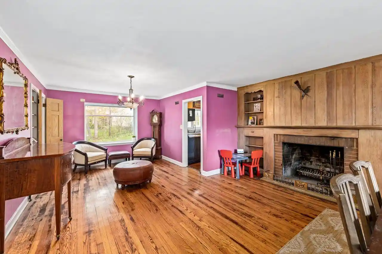 37th image of 825 Lone Tree Road Road, Elm Grove, WI 53122 | MLS# 1973650