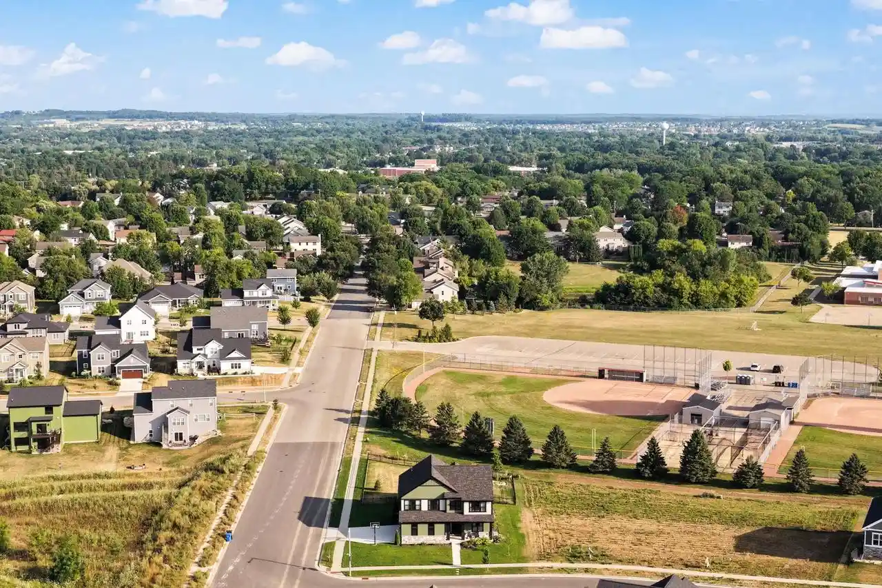2nd image of 701 Mocha Way Way, Verona, WI 53593 | MLS# 2029105