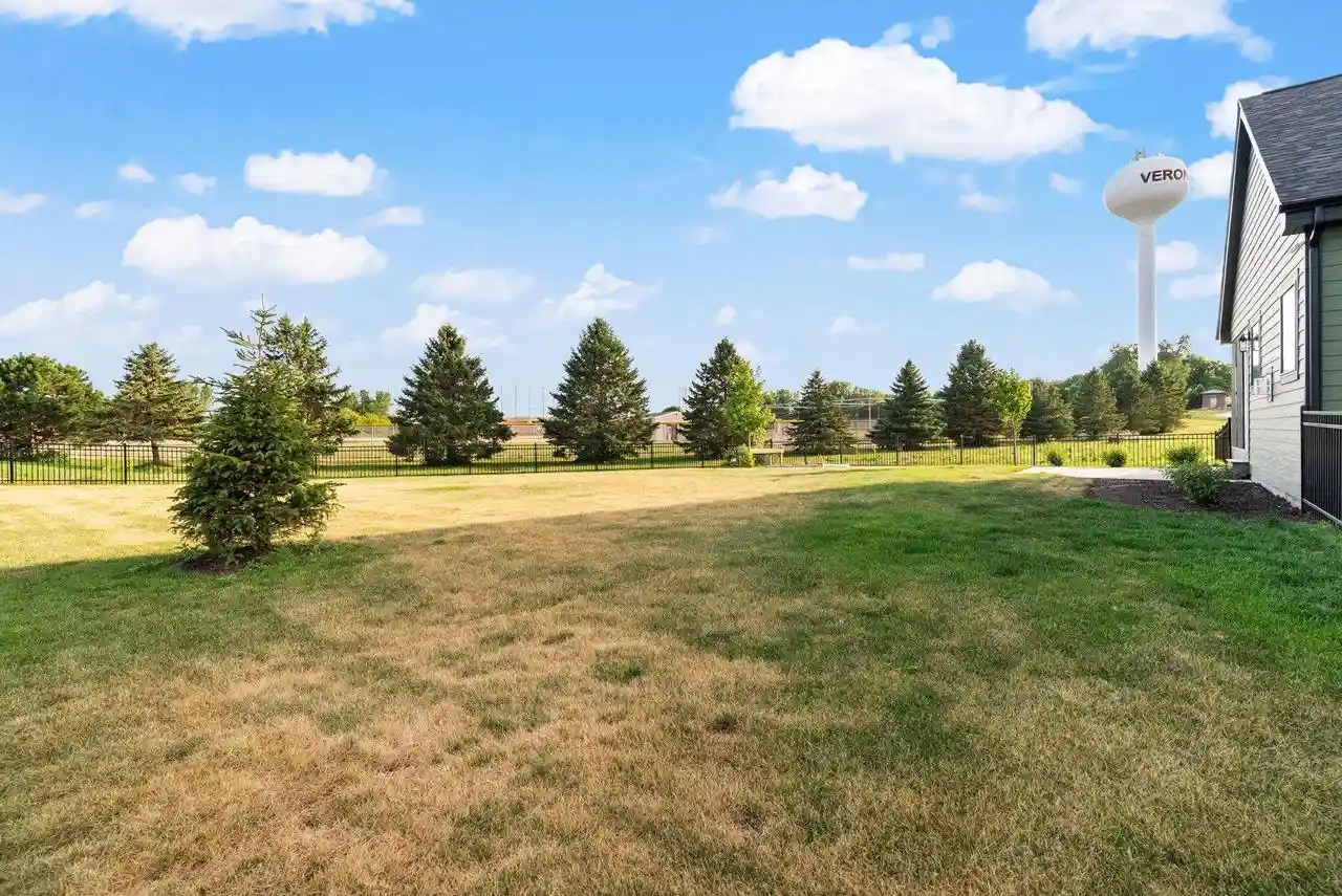 4th image of 701 Mocha Way Way, Verona, WI 53593 | MLS# 2029105
