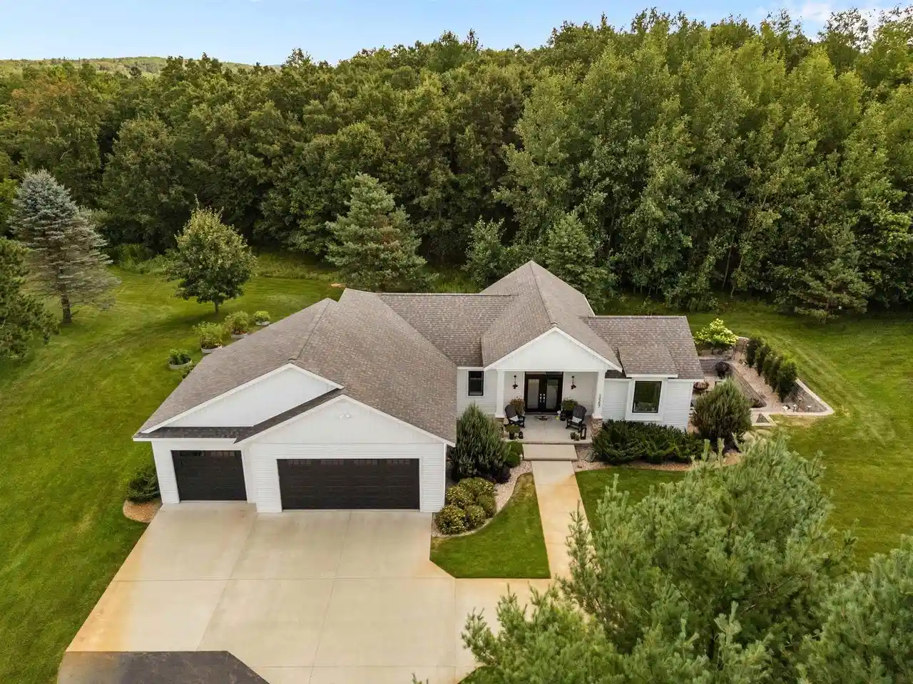 1st image of 10257 Yellow Brick Road Road, Amherst, WI 54406 | MLS# 22603591
