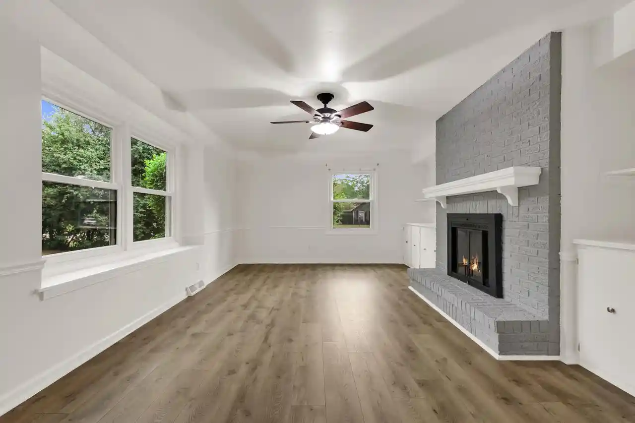 5th image of 10229 Concord Dr Dr, Mequon, WI 53097 | MLS# 1973655
