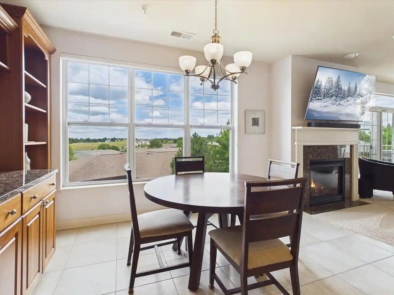4th image of 9213 Crosswinds Lane Lane #202, Verona, WI 53593 | MLS# 2029116