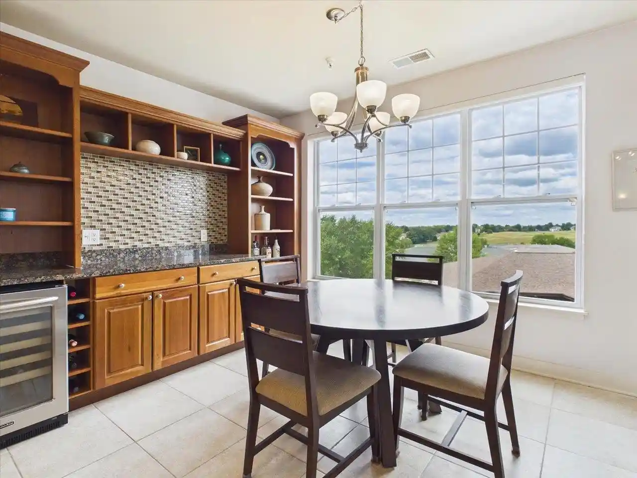 5th image of 9213 Crosswinds Lane Lane #202, Verona, WI 53593 | MLS# 2029116