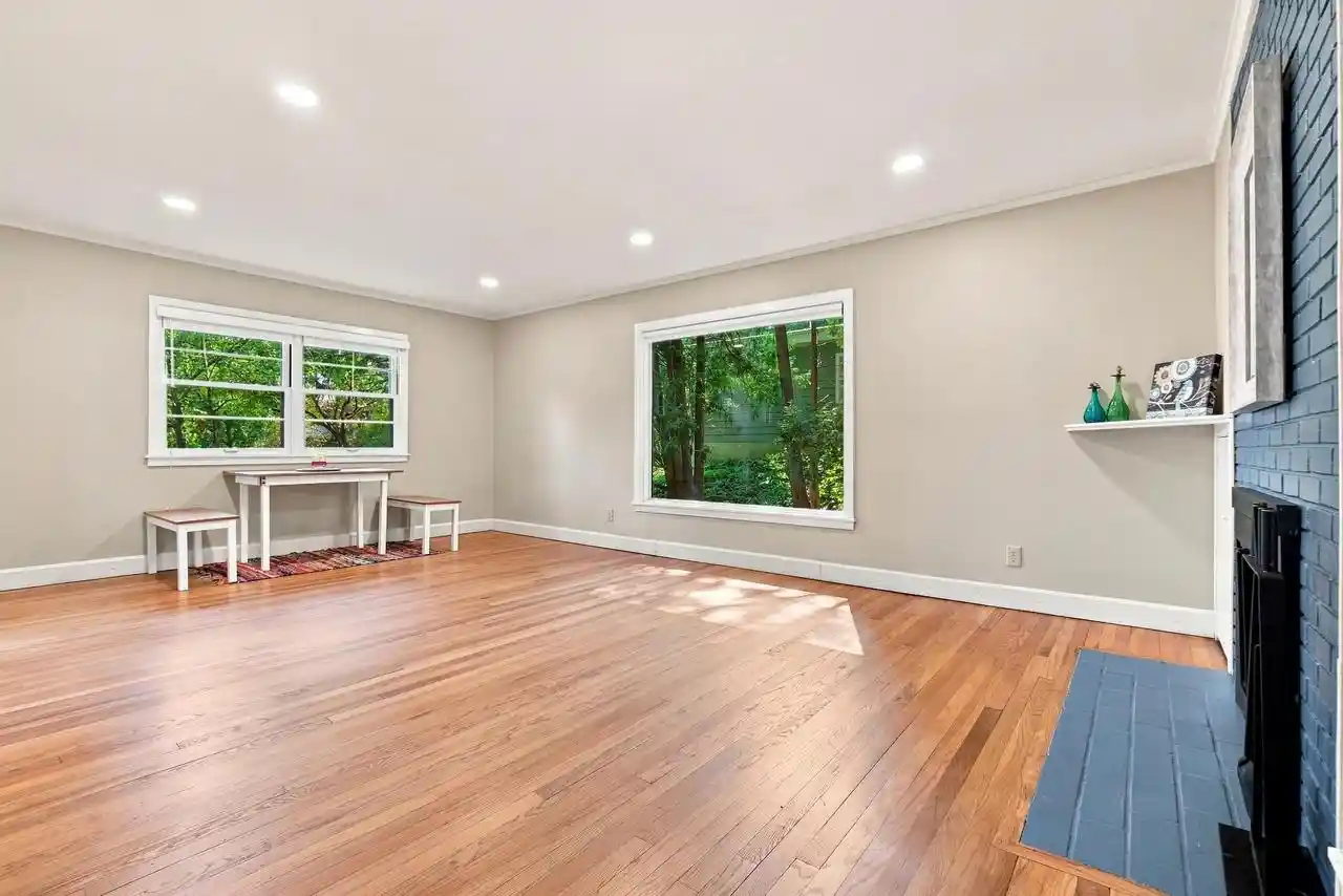 2nd image of 37 Hiawatha Circle Circle, Madison, WI 53711 | MLS# 2029118