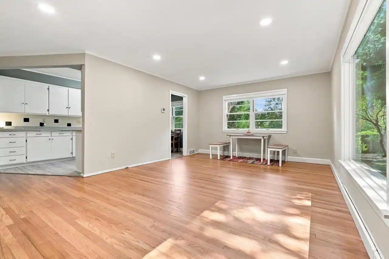 3rd image of 37 Hiawatha Circle Circle, Madison, WI 53711 | MLS# 2029118