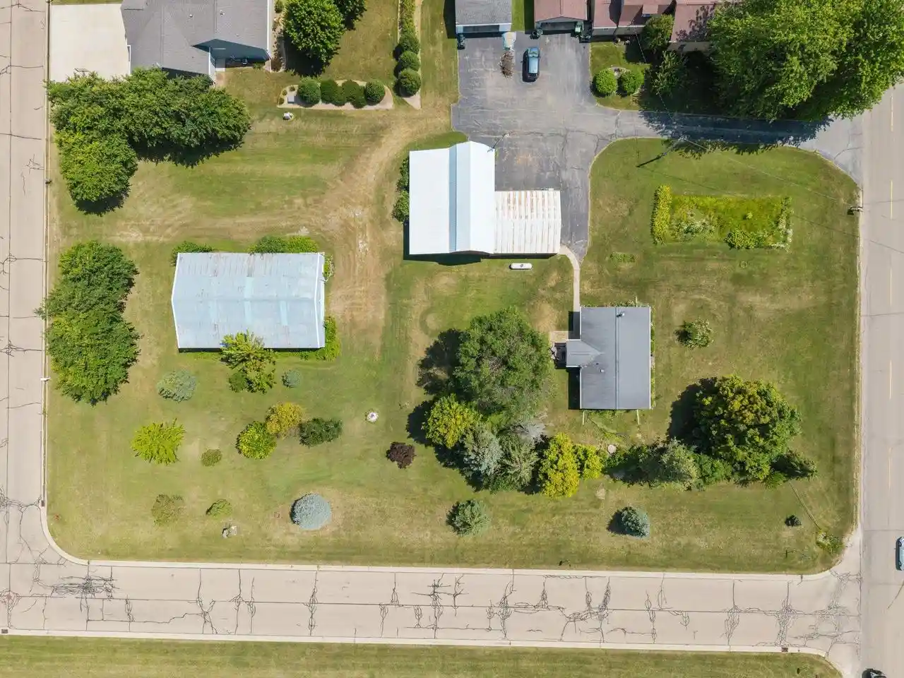 Photo 3 of Single family home for sale at W6576 Manitowoc Road Road, Menasha, WI 54952 | MLS# 50329942 | Listing updated on 2026-08-20