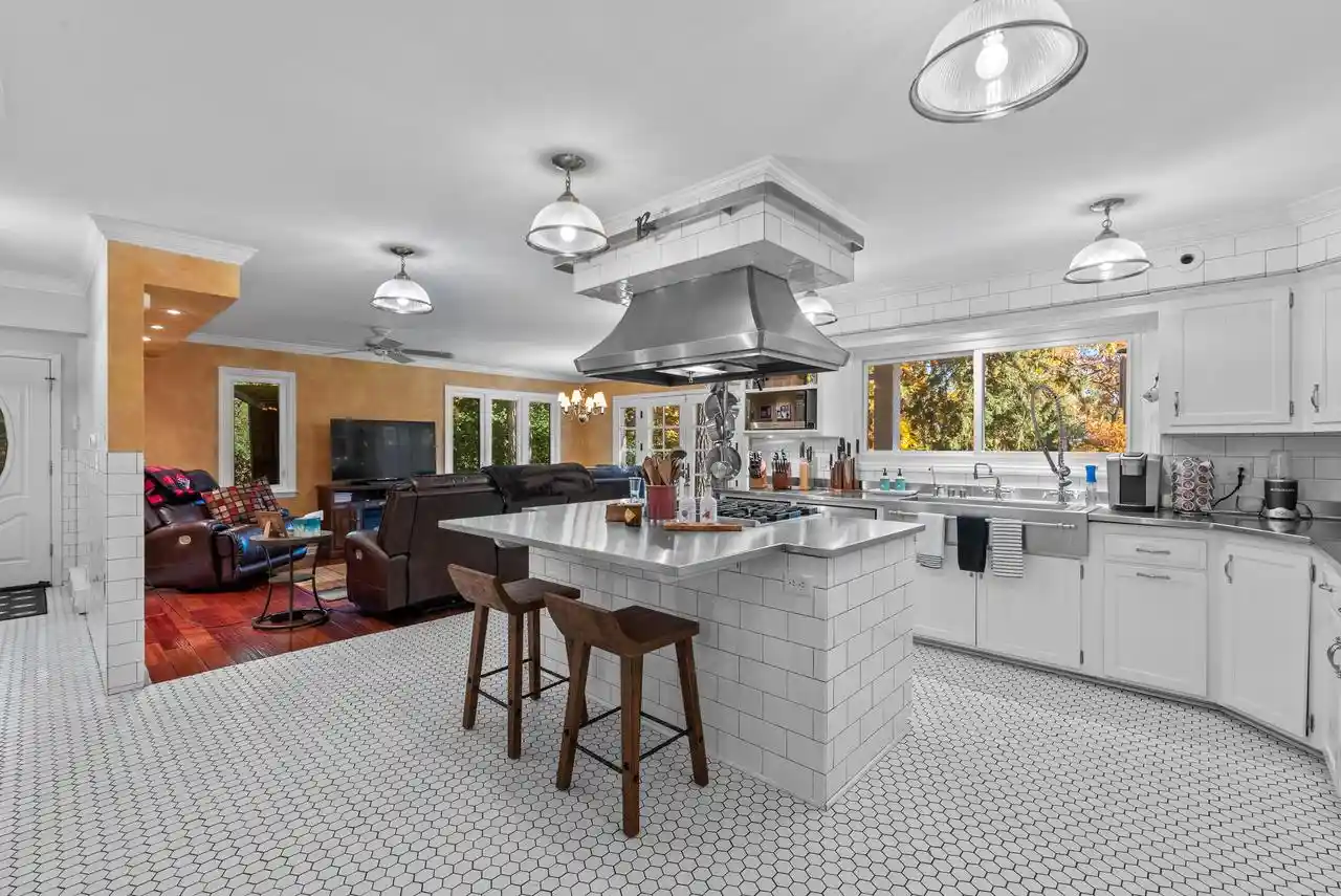 56th image of 14220 Hillside Road Road, Elm Grove, WI 53122 | MLS# 1973670