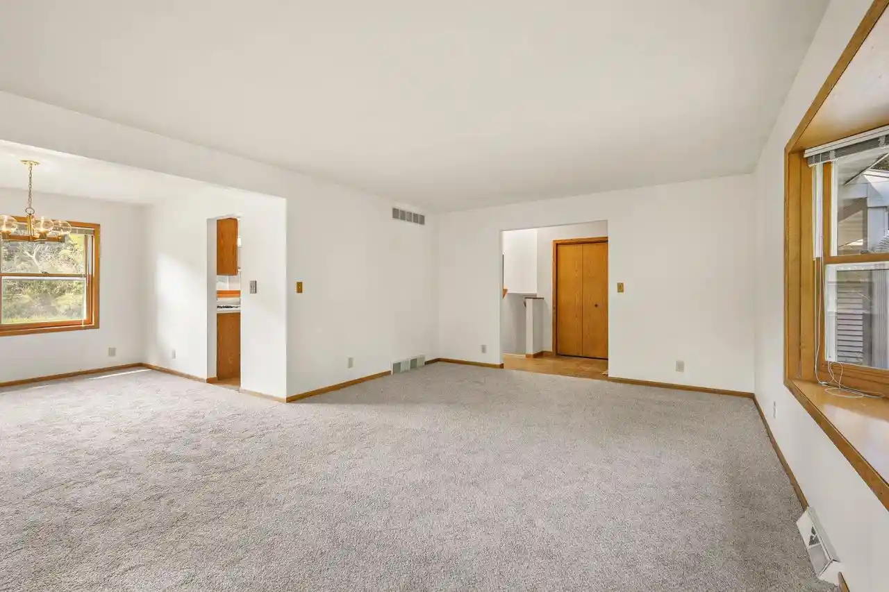 4th image of 2991 County Hwy Mn, Mcfarland, WI 53558 | MLS# 2029121