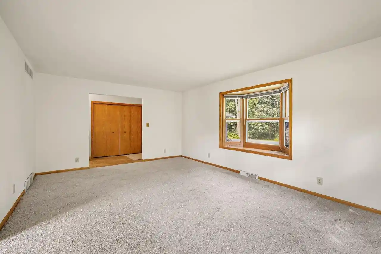 5th image of 2991 County Hwy Mn, Mcfarland, WI 53558 | MLS# 2029121