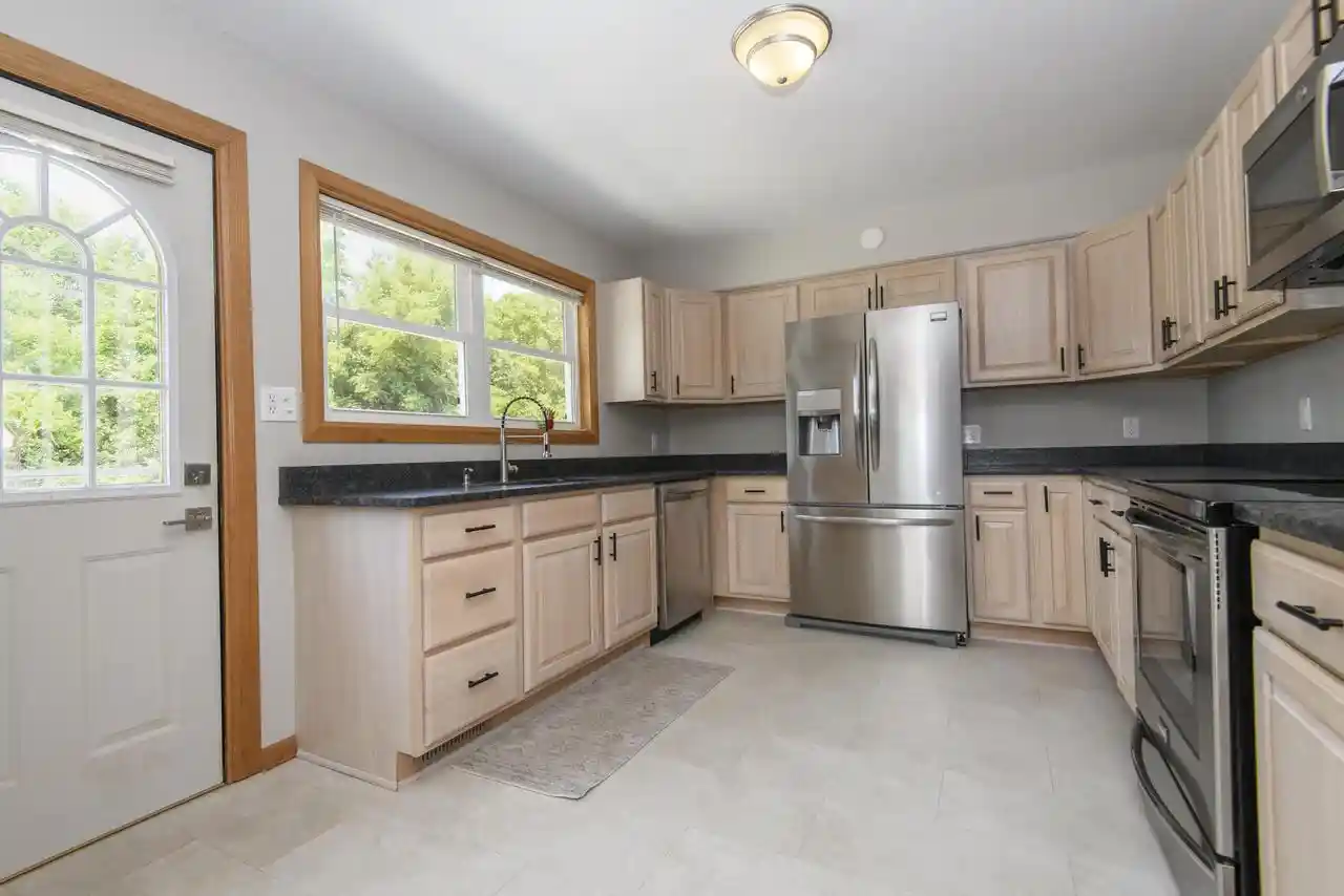 image of 8991 S 29th Street Street, Franklin, WI 53132 | MLS# 1973674