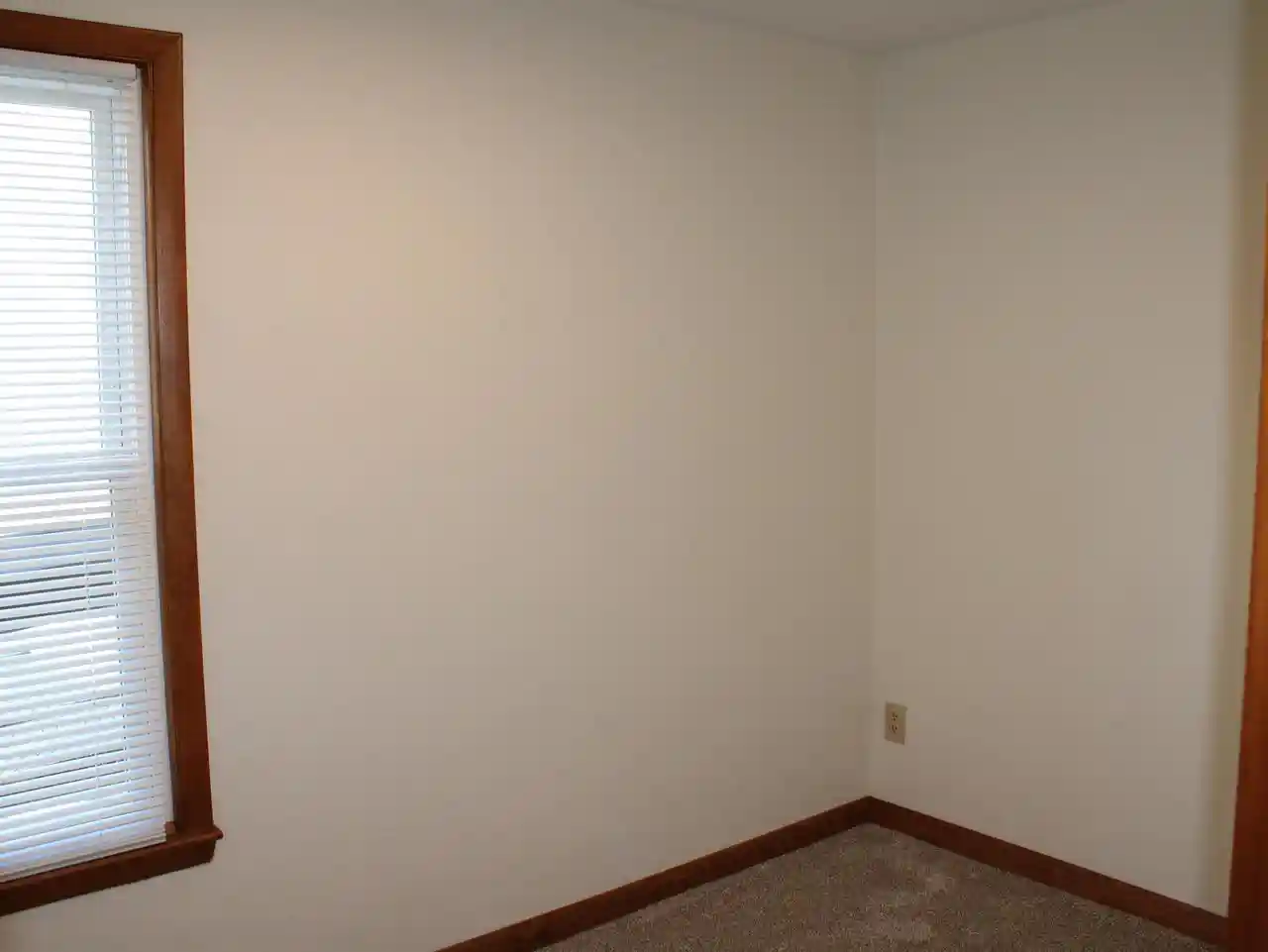 Photo 3 of Single family home for sale at 231 S Military Road Road, Fond Du Lac, WI 54935 | MLS# 50329959 | Listing updated on 2026-08-01
