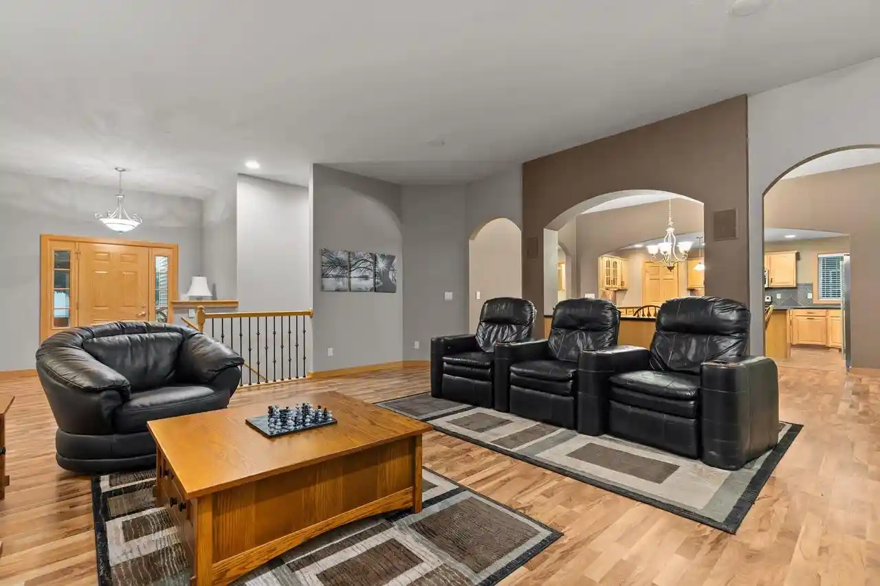 Photo 3 of Sale Pending at 4013 E Benvalley Dr Dr, Appleton, WI 54913 | MLS# 50329964 | Listing updated on 2026-09-14