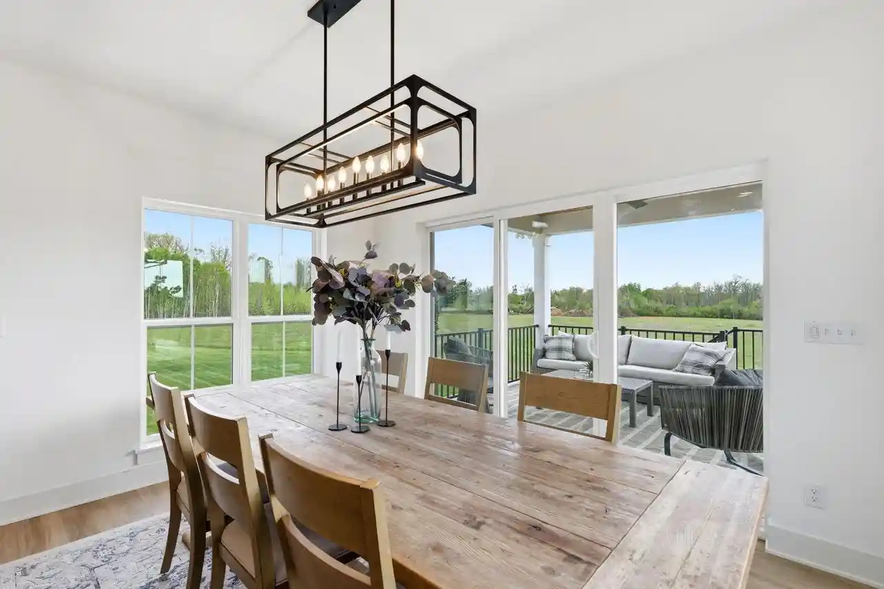 4th image of 14141 N Lake Shore Dr Dr, Mequon, WI 53097 | MLS# 1973699