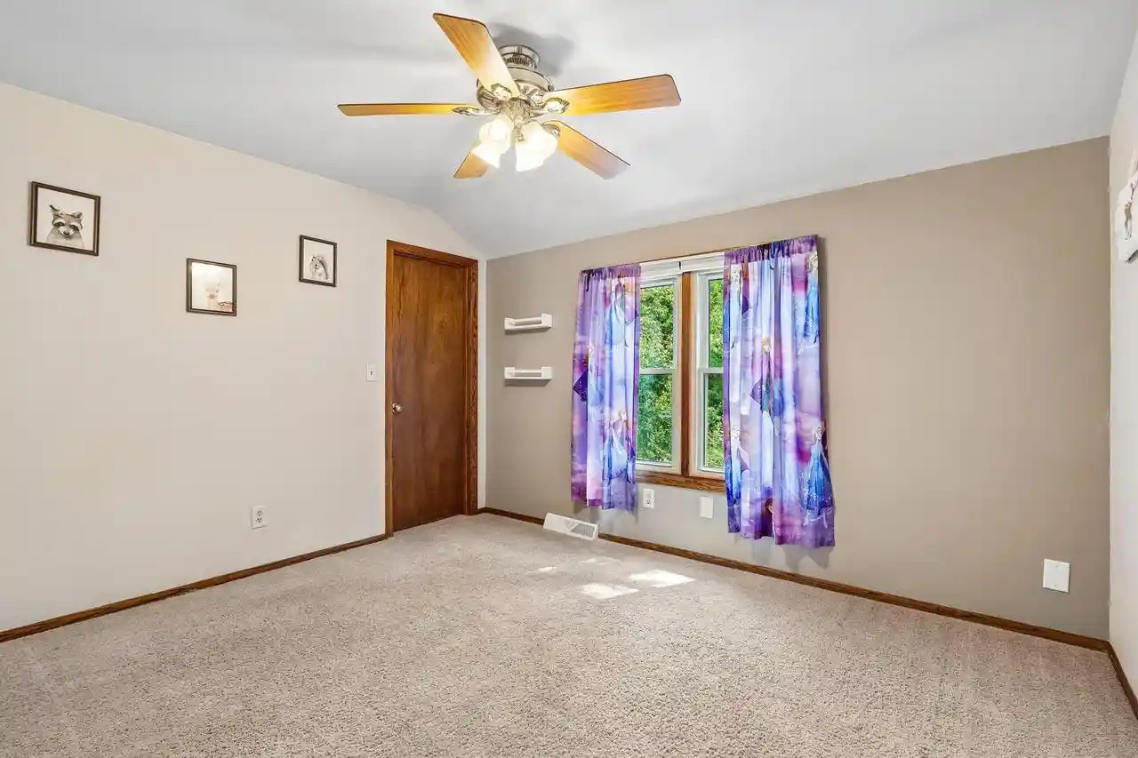 2nd image of 1224 Riverton Dr Dr, Mukwonago, WI 53149 | MLS# 1973707
