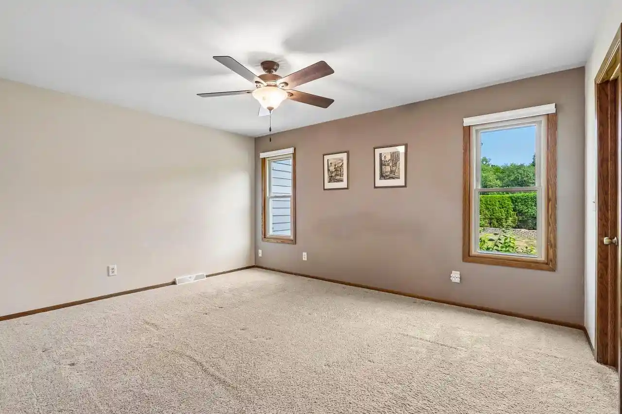 3rd image of 1224 Riverton Dr Dr, Mukwonago, WI 53149 | MLS# 1973707