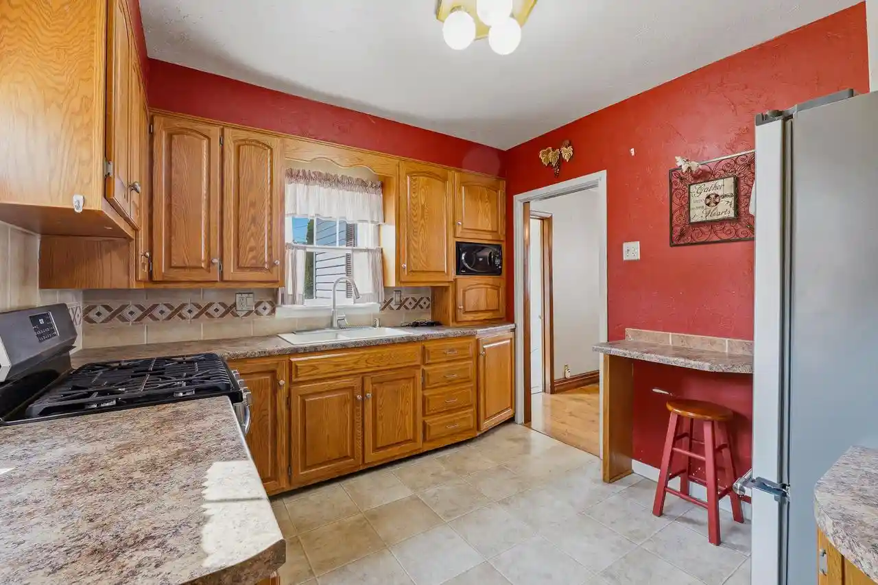 36th image of 54 14th Street Street, Fond Du Lac, WI 54935 | MLS# 1973713