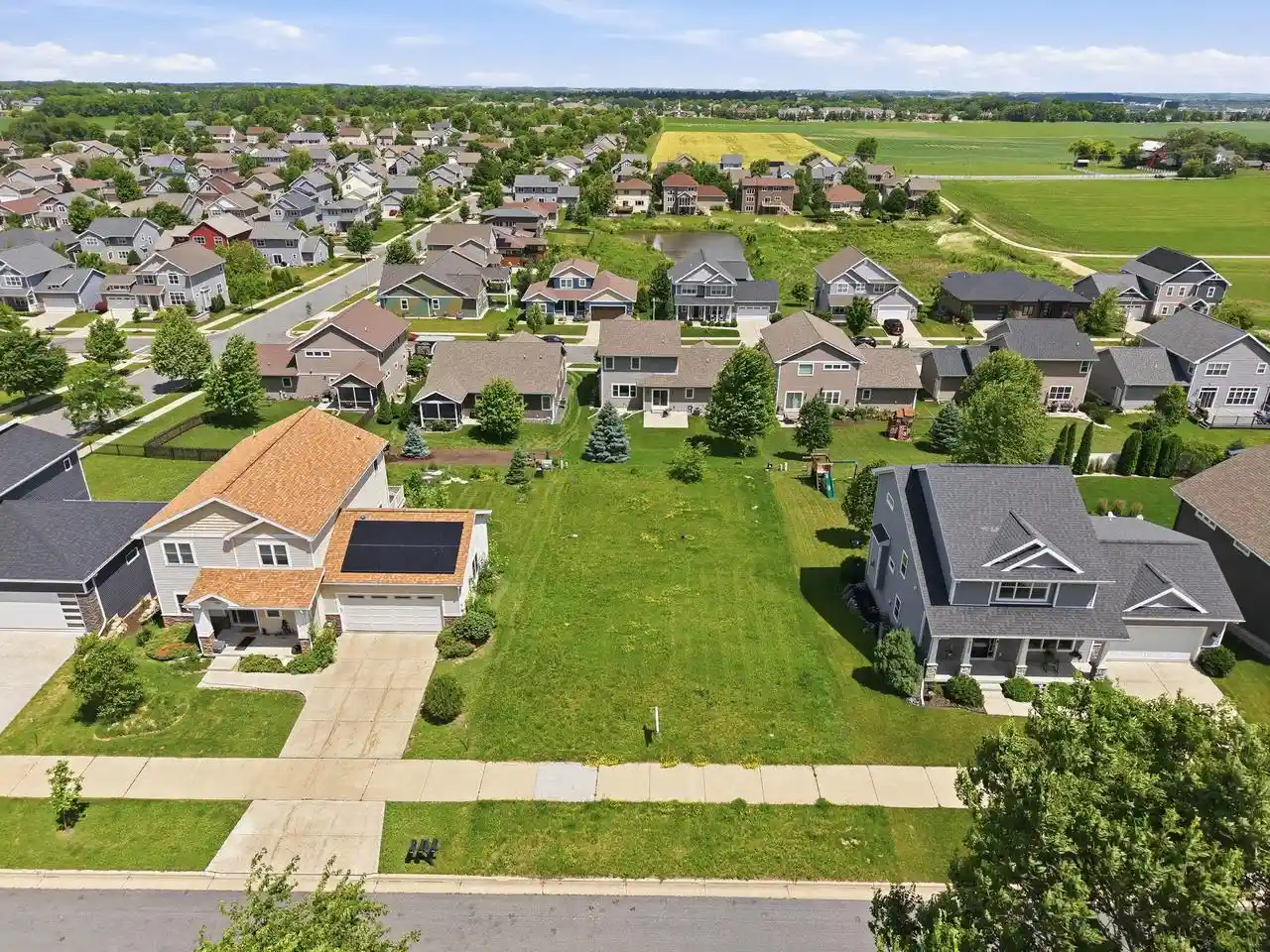 2nd image of 9326 Wilrich Street Street, Middleton, WI 53562 | MLS# 2029130