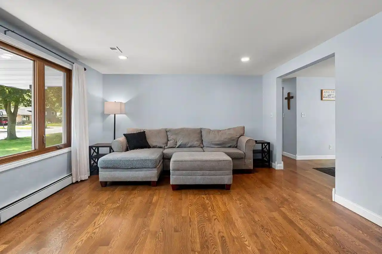 Photo 4 of Single family home for sale at 1254 April Lane Lane, Green Bay, WI 54304 | MLS# 50329969 | Listing updated on 2026-09-14
