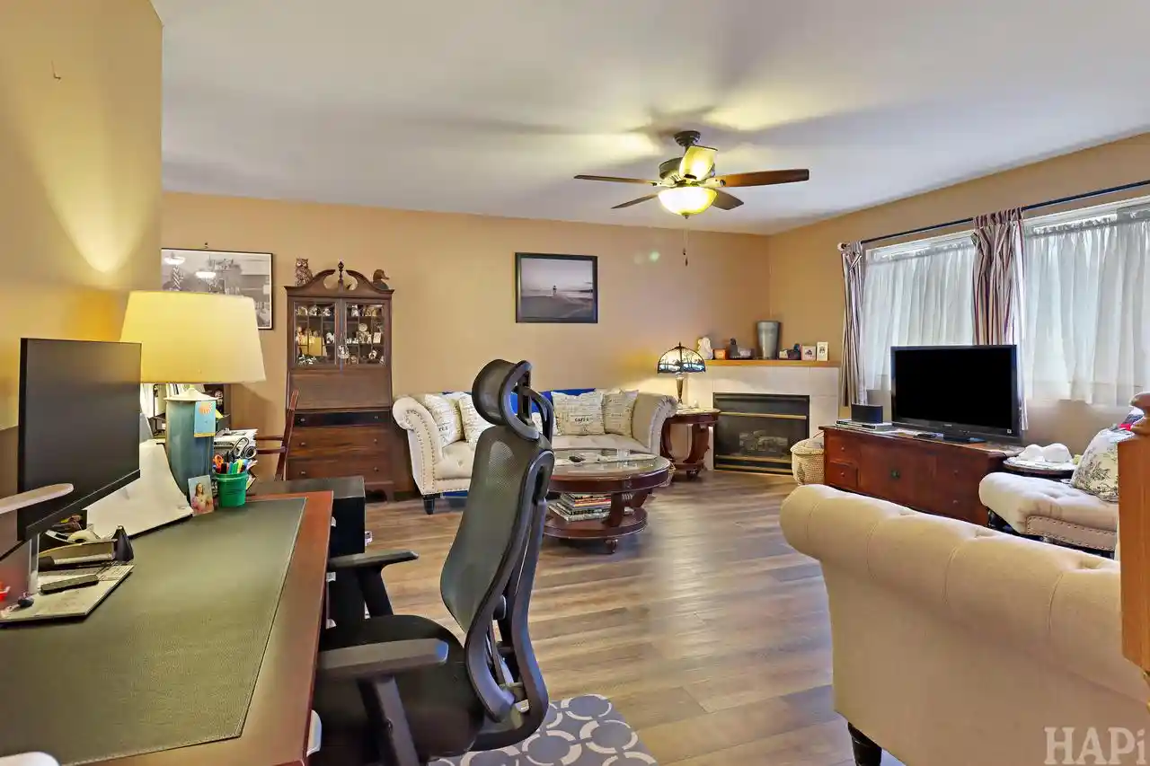 3rd image of 27214 113 Street Street, Trevor, WI 53179 | MLS# 1973719