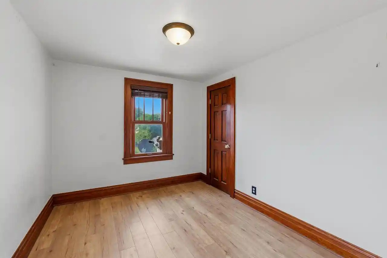 2nd image of 54 14 Street Street, Fond Du Lac, WI 54935 | MLS# 50329979