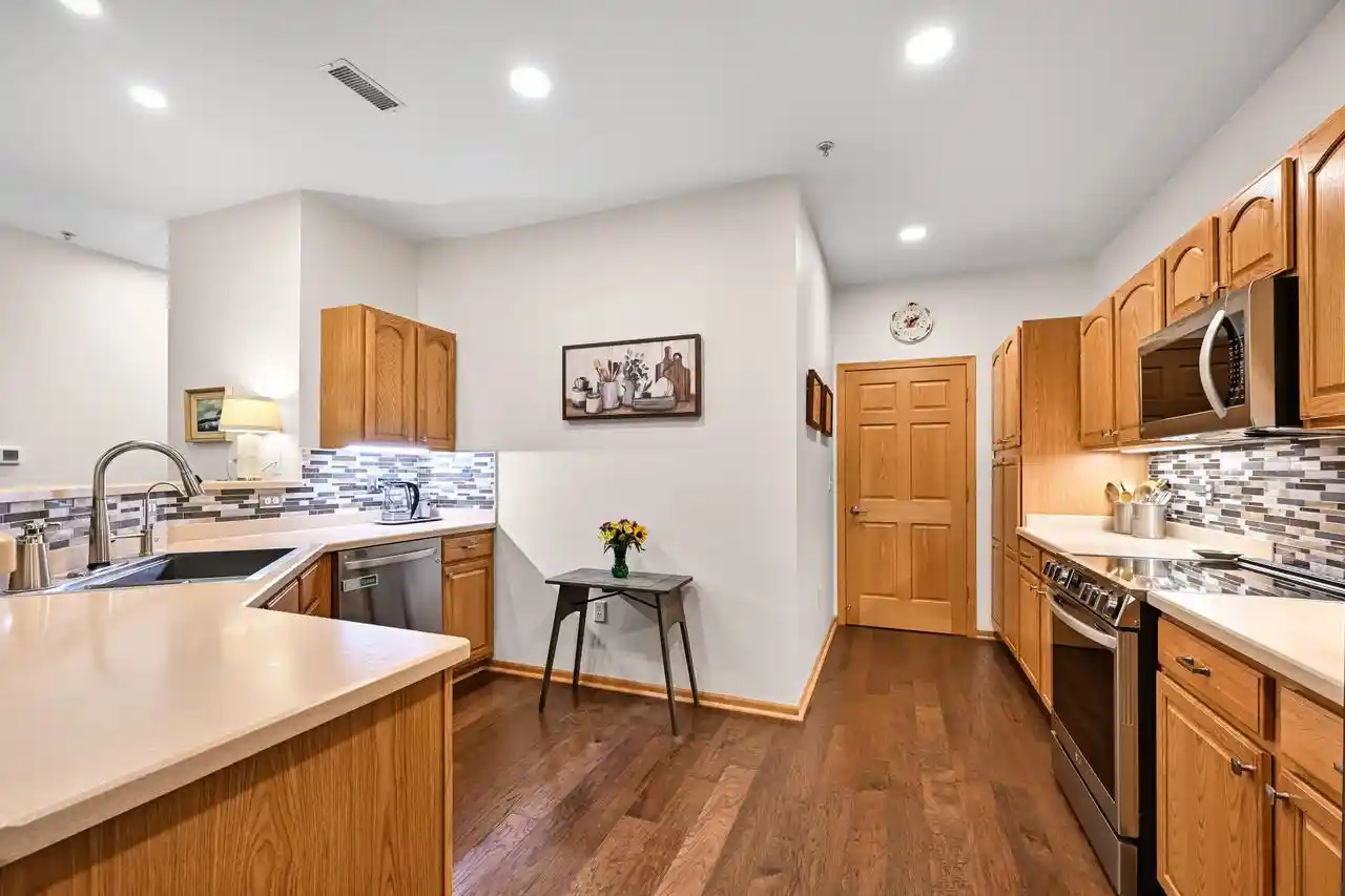 2nd image of 6000 S Buckhorn Ave Ave, Cudahy, WI 53110