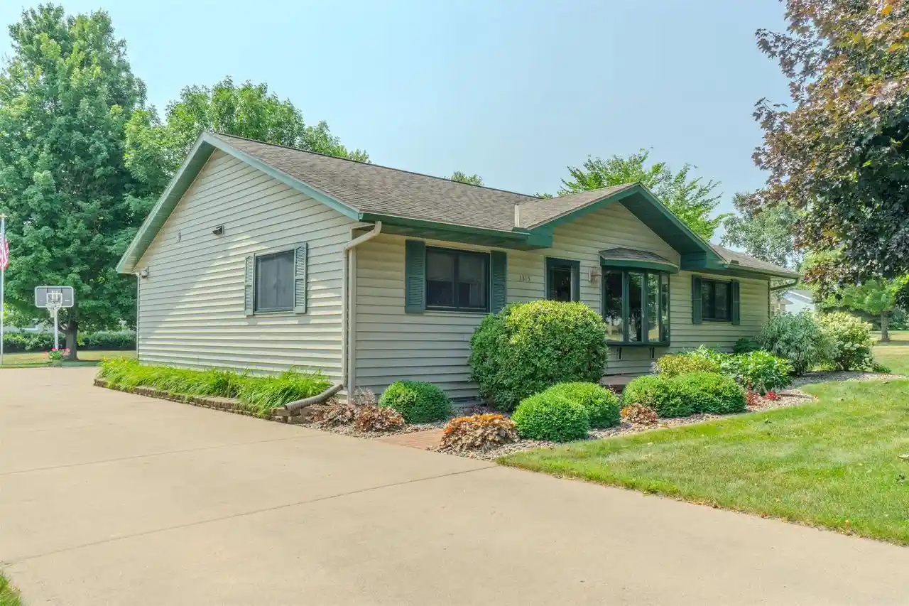 1st image of 1313 Norton Street Street, Wausau, WI 54401 | MLS# 22603604