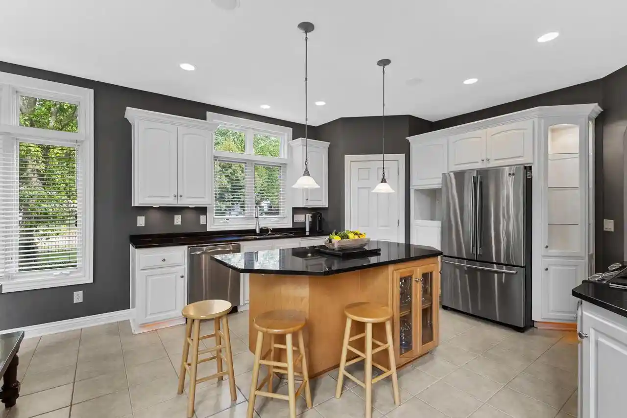 Photo 3 of Single family home for sale at 236 E Thornbrook Lane Lane, Appleton, WI 54913 | MLS# 50329952 | Listing updated on 2026-08-24