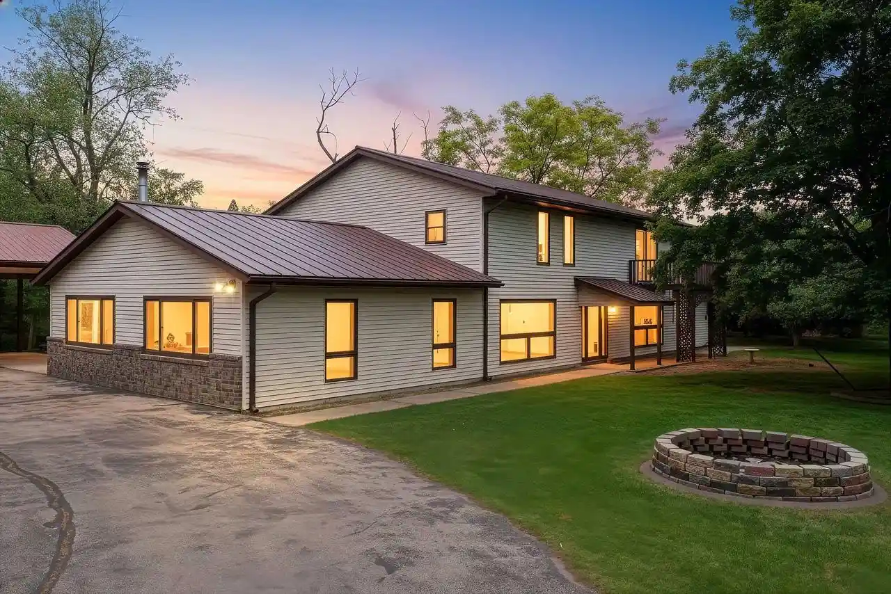 1st image of 300 Water Street Street, Ogdensburg, WI 54962 | MLS# 50329985