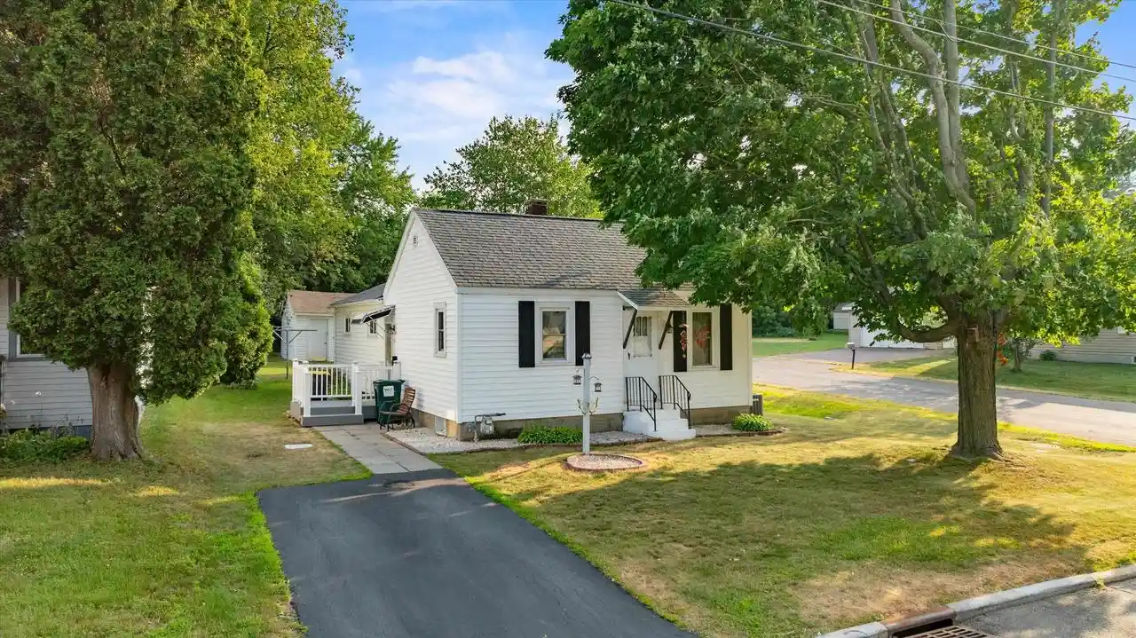 1st image of 314 W Doege Street Street, Marshfield, WI 54449 | MLS# 22603607