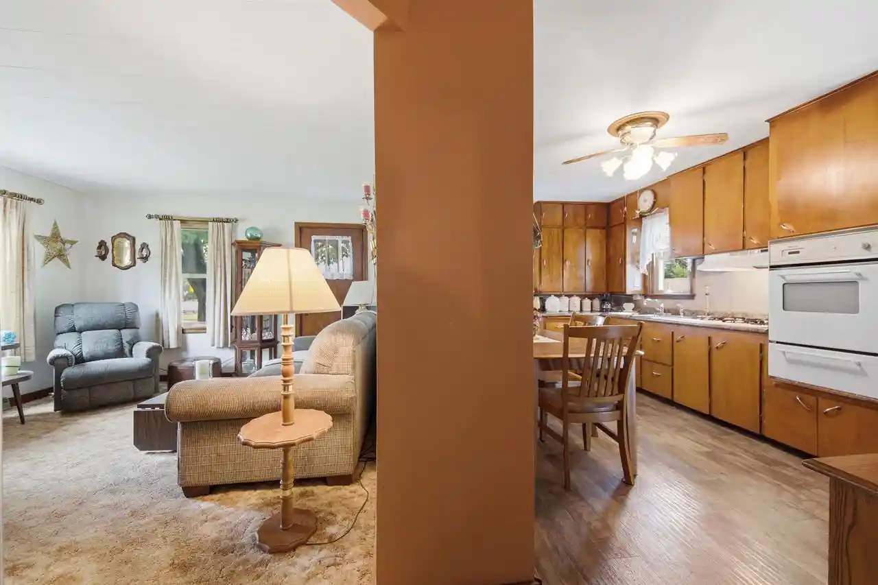 5th image of 314 W Doege Street Street, Marshfield, WI 54449 | MLS# 22603607