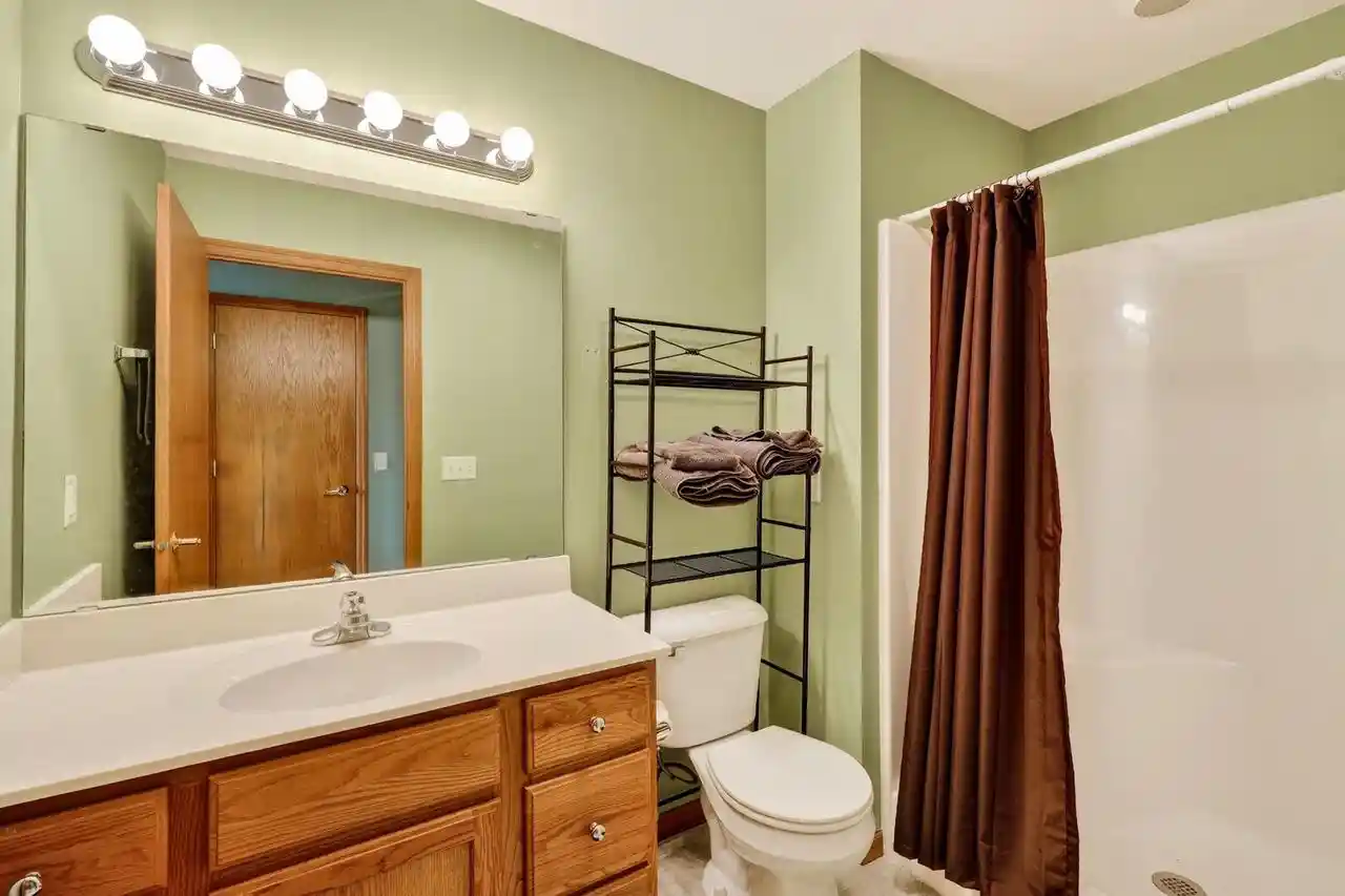 Photo 4 of Condo for sale at 869 Chandler Ln, Sun Prairie, WI 53590 | MLS# 2029152 | Listing updated on 2026-10-02