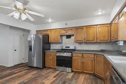 5th image of 1661 Laurel Street Street, Manitowoc, WI 54220 | MLS# 1973747