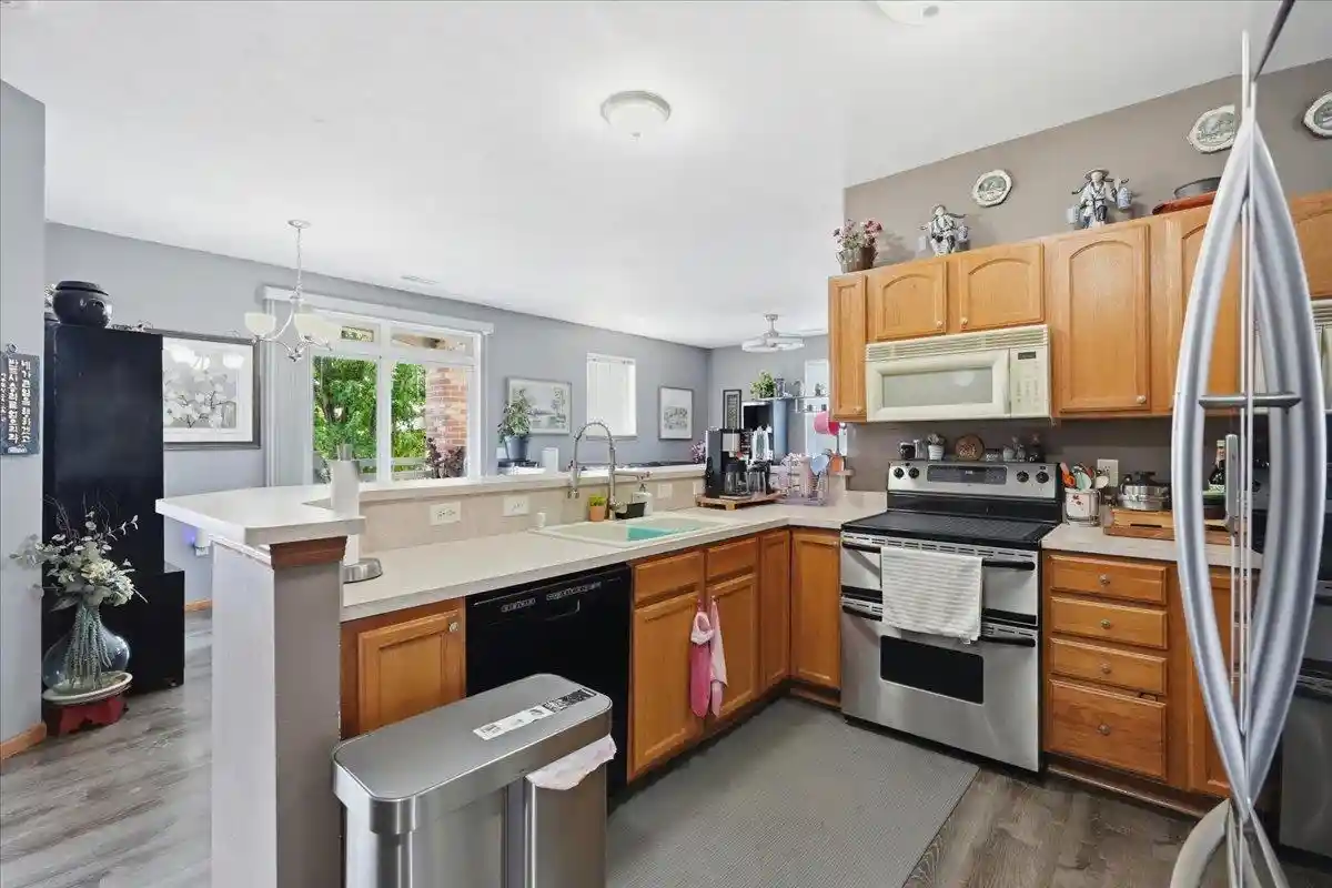 Listing Photo 4 - Condo for sale in building located at 121 Metro Ter Ter, Madison, WI 53718 - Unit #208