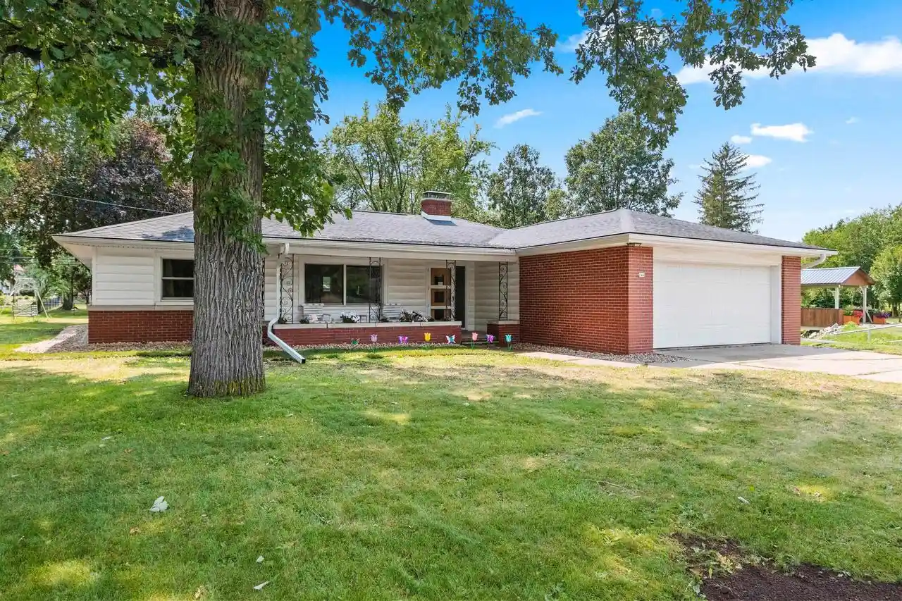 Photo 1 of Single family home for sale at 244 E Pulaski Street Street, Pulaski, WI 54162 | MLS# 50329956 | Listing updated on 2026-08-14