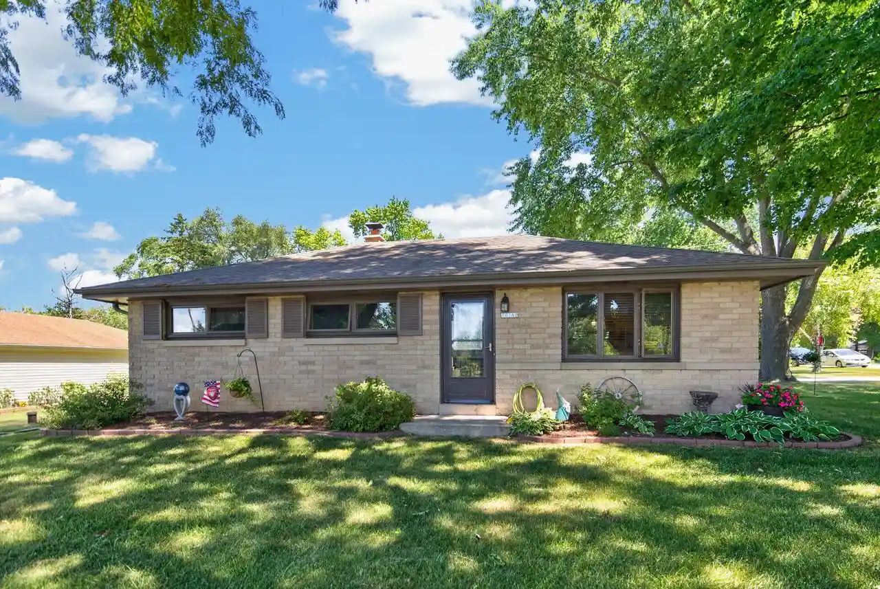 1st image of 10380 S Chicago Road Road, Oak Creek, WI 53154 | MLS# 1973764