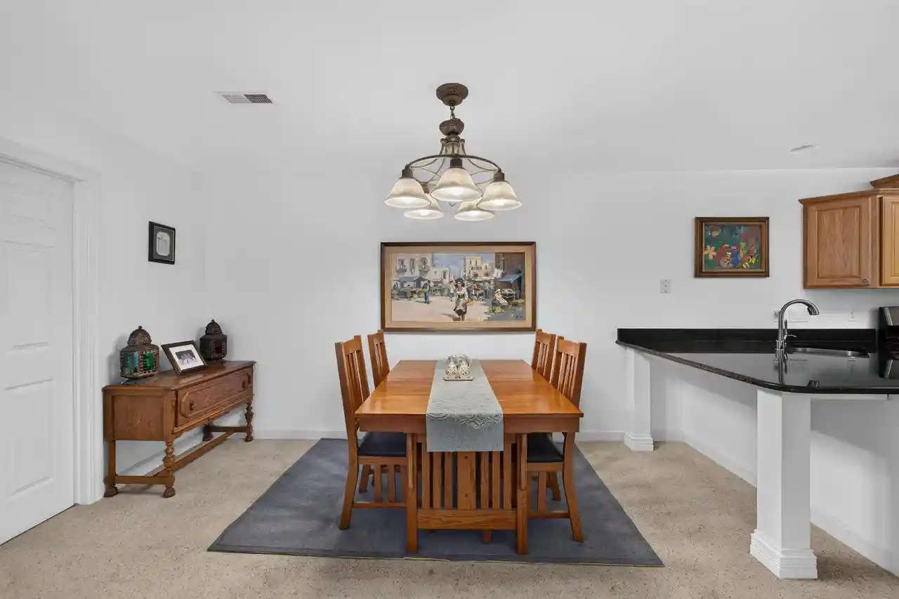 3rd image of 4810 S Waterview Court Court, Milwaukee, WI 53220 | MLS# 1973774