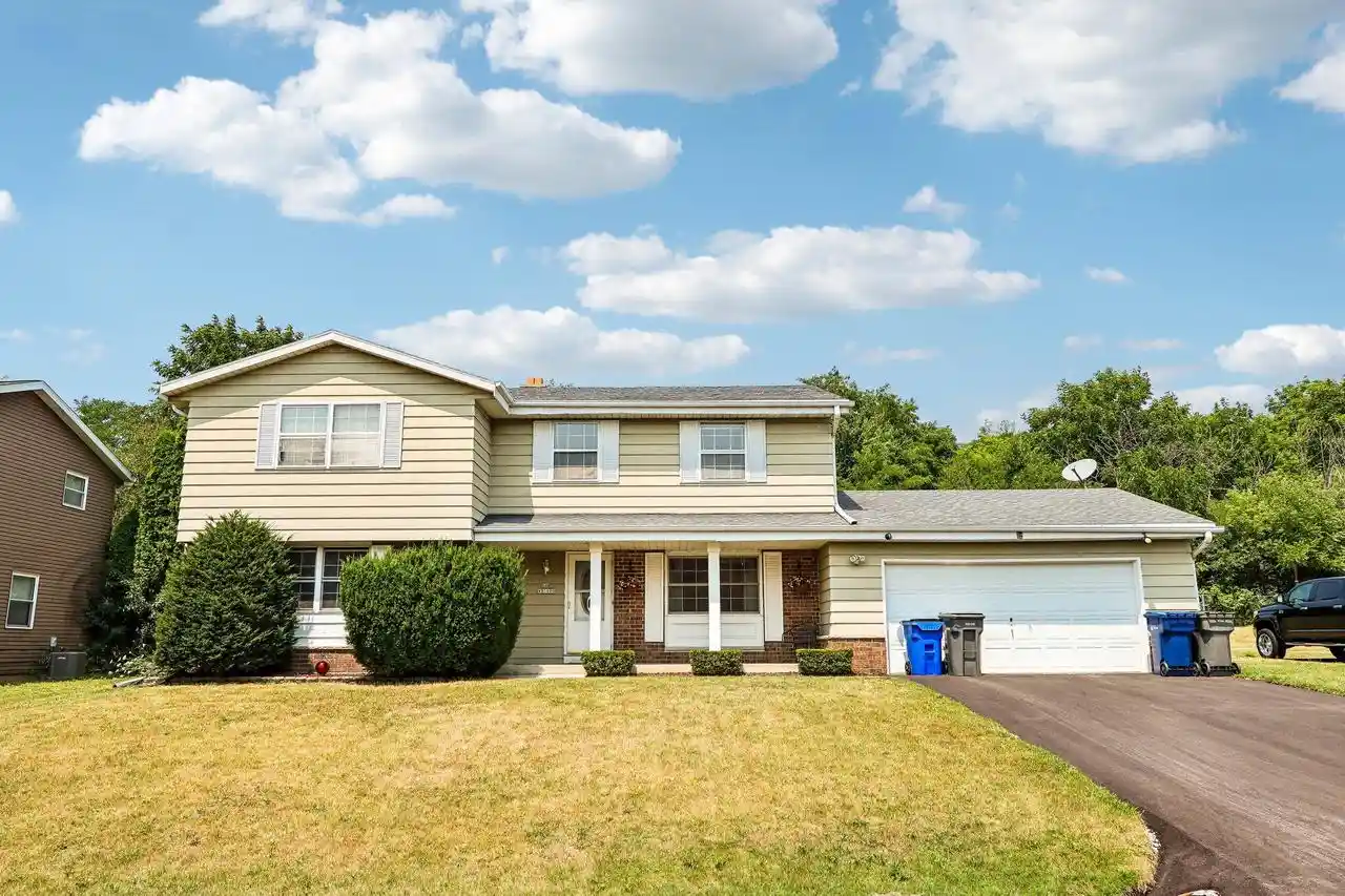 1st image of S69w15010 Cornell Circle Circle, Muskego, WI 53150 | MLS# 1973788