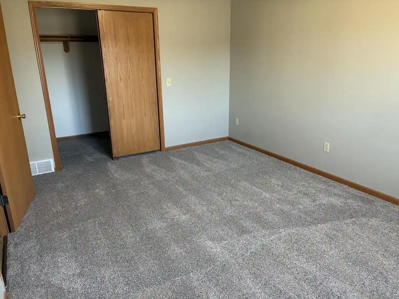 2nd image of 5993 Christine Ct Ct, Burlington, WI 53105