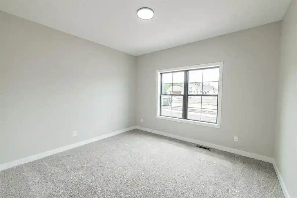 2nd image of 1941 Sequoia Dr Dr, Janesville, WI 53545 | MLS# 2029172