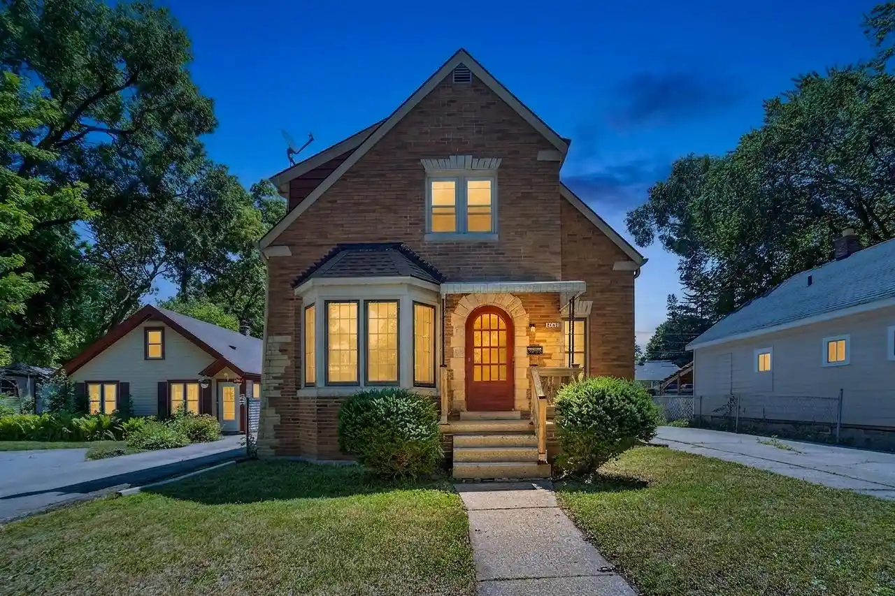 1st image of 4700 N 50th Street Street, Milwaukee, WI 53218 | MLS# 1973795