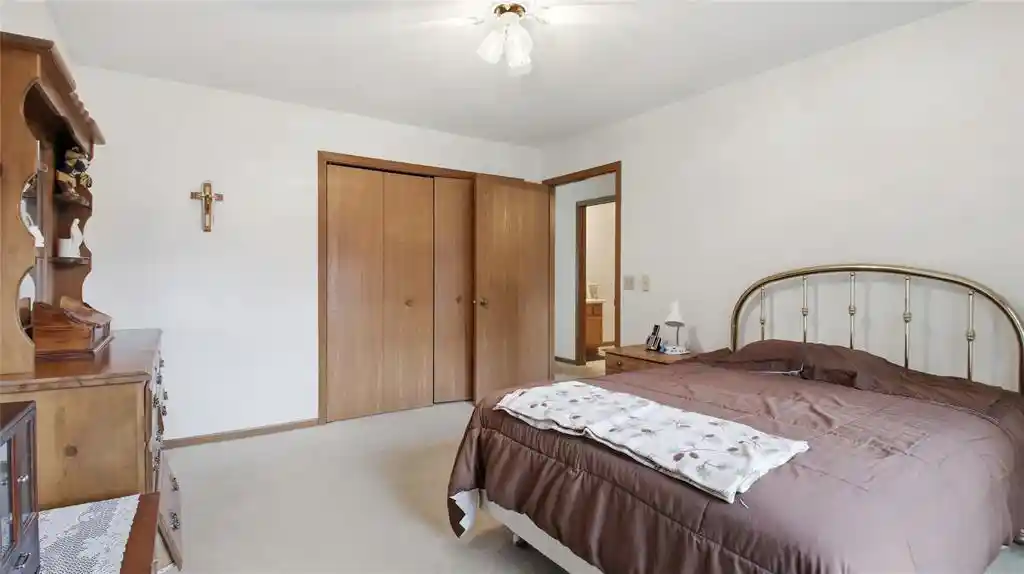 5th image of 306 Frenette Dr Dr, Chippewa Falls, WI 54729