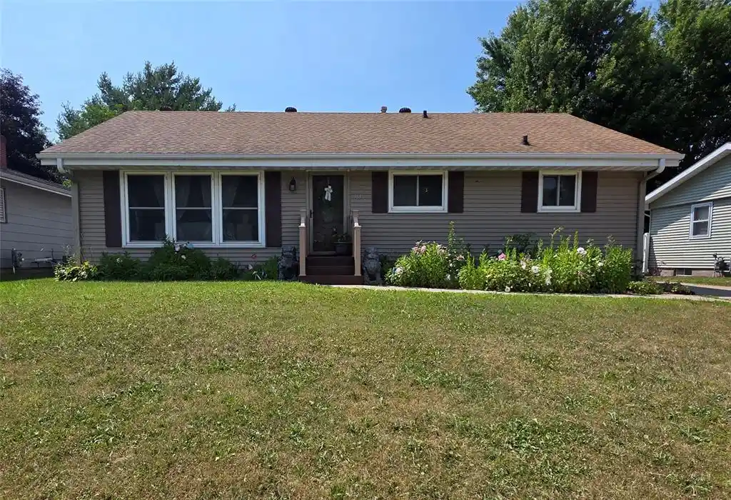 Photo 1 of Single family home for sale at 3836 33rd Street Street, La Crosse, WI 54601 | MLS# 1603720 | Listing updated on 2026-09-03