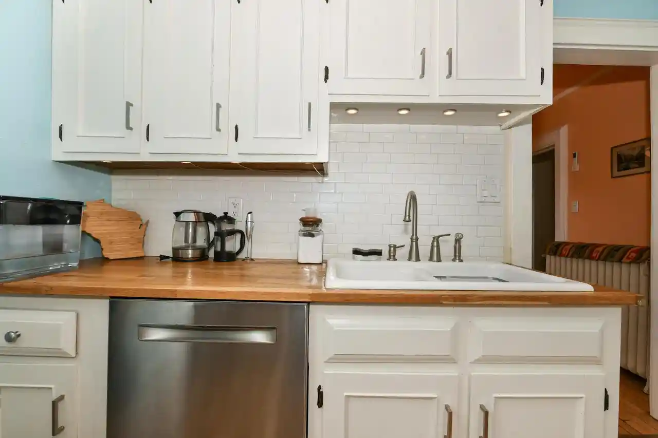 Photo 4 of Single family home for sale at 327 W Mineral Street W Street W, Milwaukee, WI 53204 | MLS# 1973809 | Listing updated on 2026-09-16