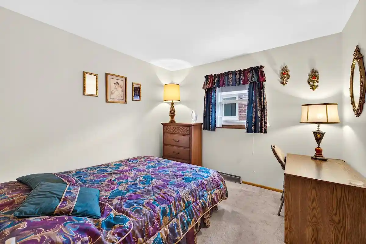 4th image of 2410 Monroe Avenue Avenue, Racine, WI 53405 | MLS# 1973812