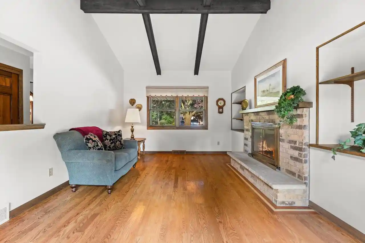 5th image of 4972 S 65Th Street Street, Milwaukee, WI 53220 | MLS# 1973814