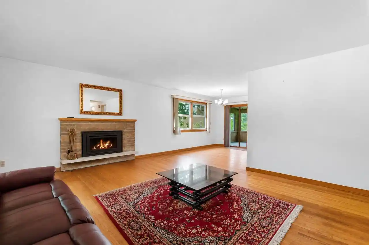 24th image of 6 Barron Court Court, Madison, WI 53705 | MLS# 1973823