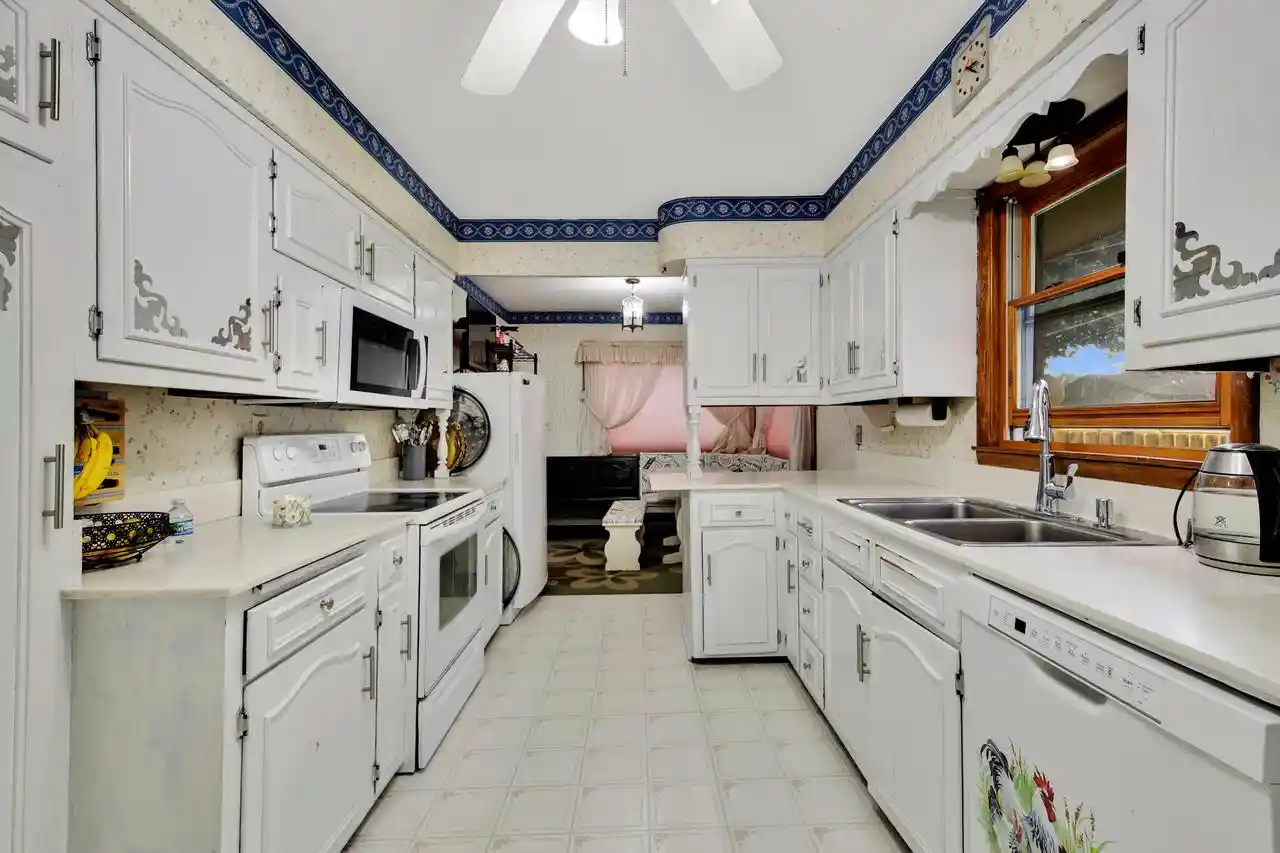 Photo 3 of Single family home for sale at 3446 Stratford Avenue Avenue, Racine, WI 53402 | MLS# 1973834 | Listing updated on 2026-08-06