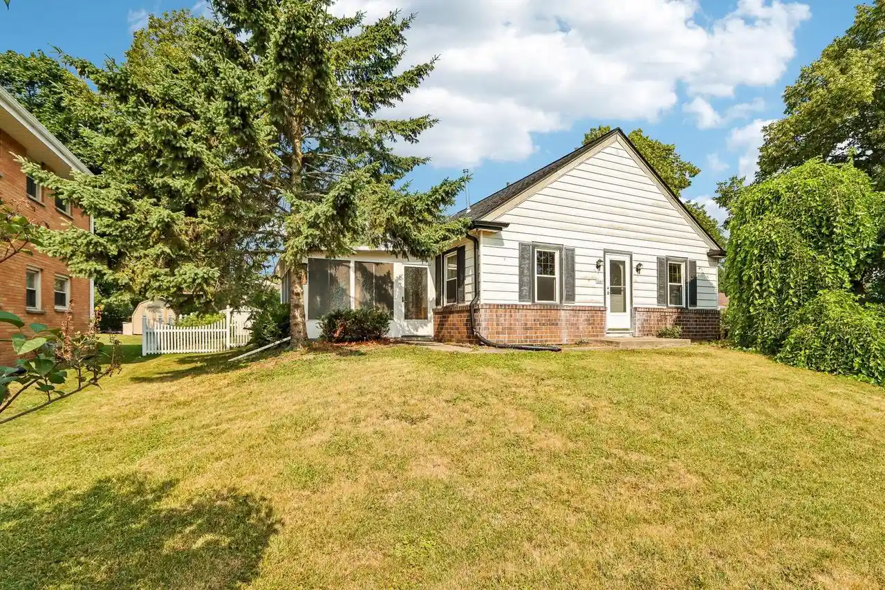 1st image of 5089 N 127th Street Street, Butler, WI 53007 | MLS# 1973847