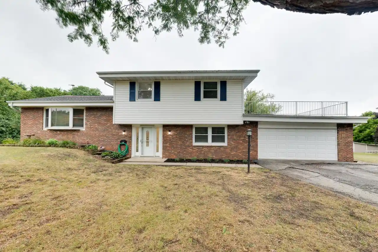 1st image of S93w31289 County Rd Nn, Mukwonago, WI 53149 | MLS# 1973842